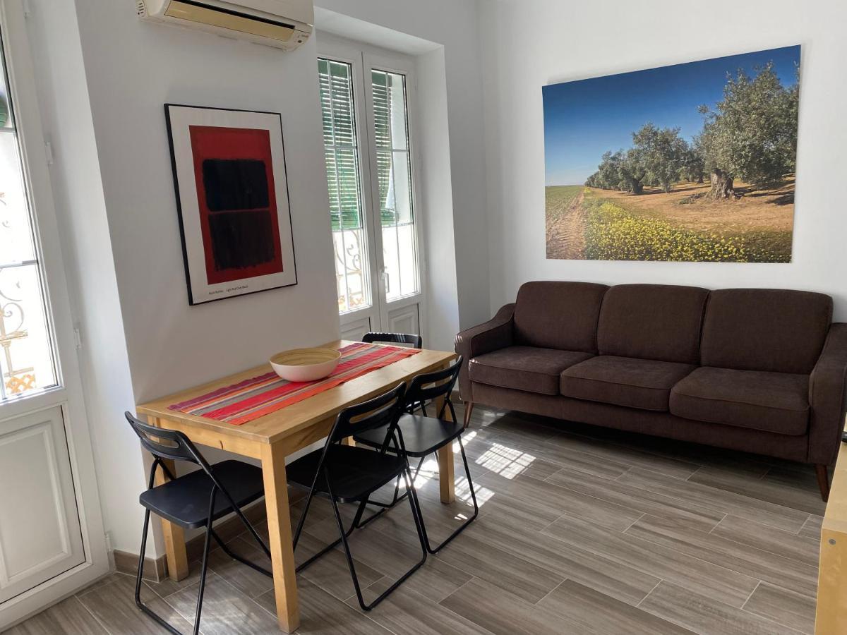 Apartamento Imperial Sevilla City Center المظهر الخارجي الصورة